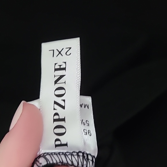 Black Ribbed Top - Picture 3 of 4